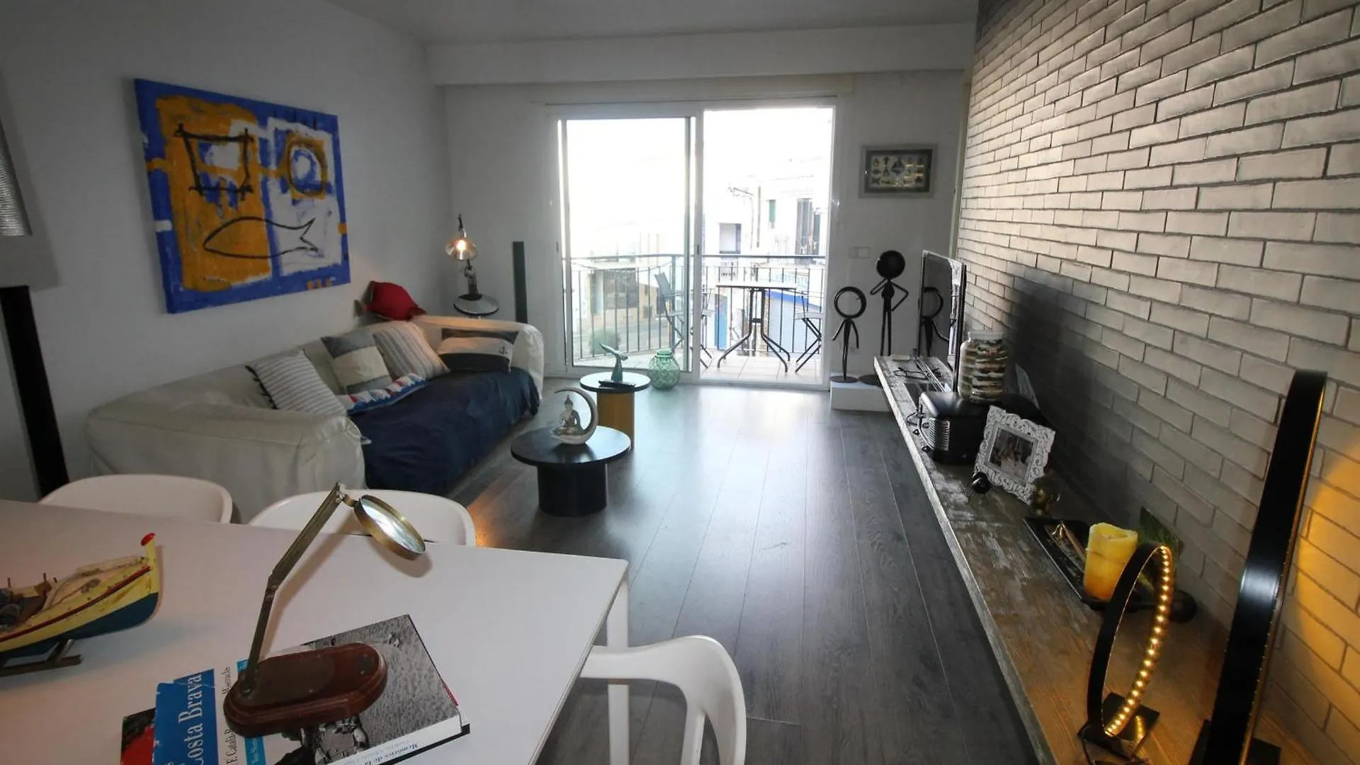 Placa Del Port - Magnifico Apartamento Con Vistas Al Castellar. - Es-228-76 Llança İspanya
